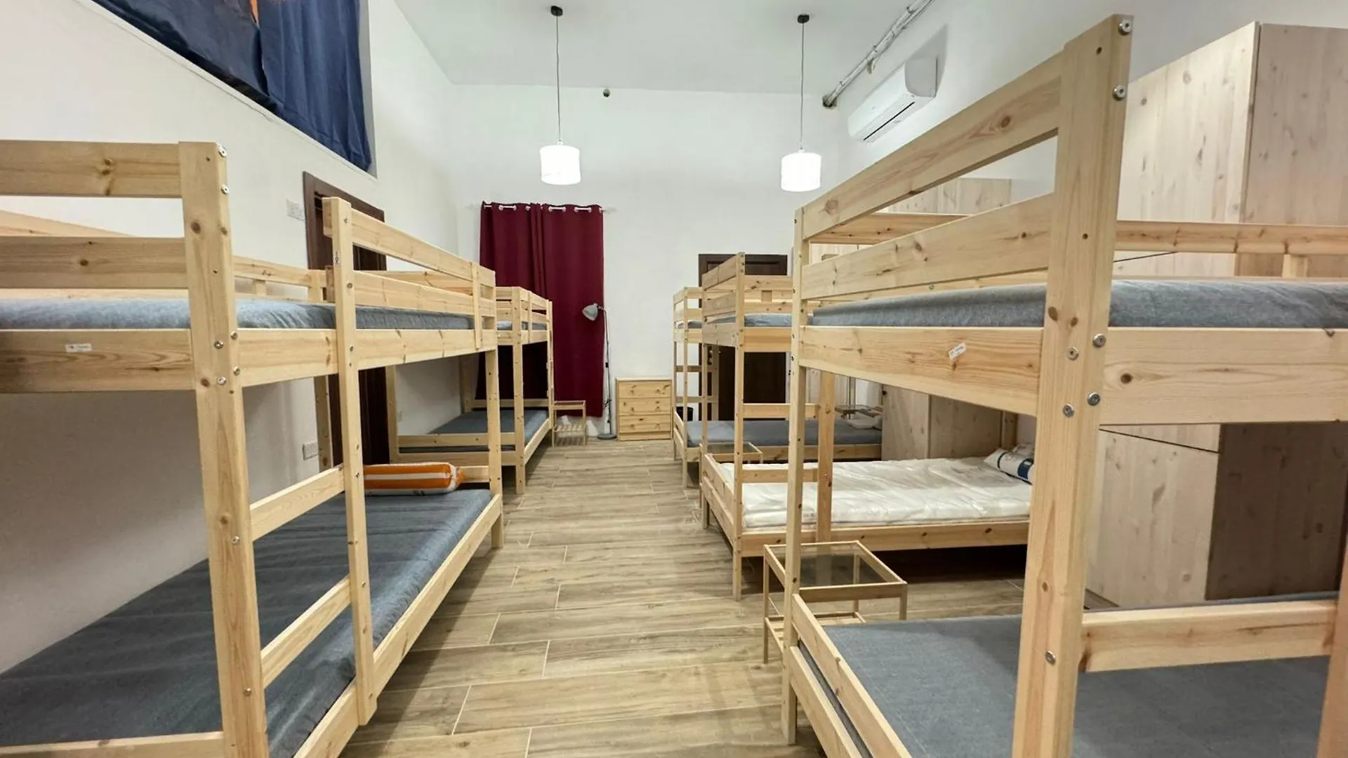 Dragon'S Den Hostel Balzan